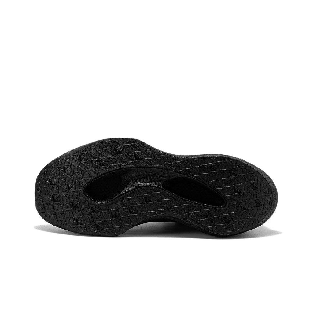 Orvyn All Black