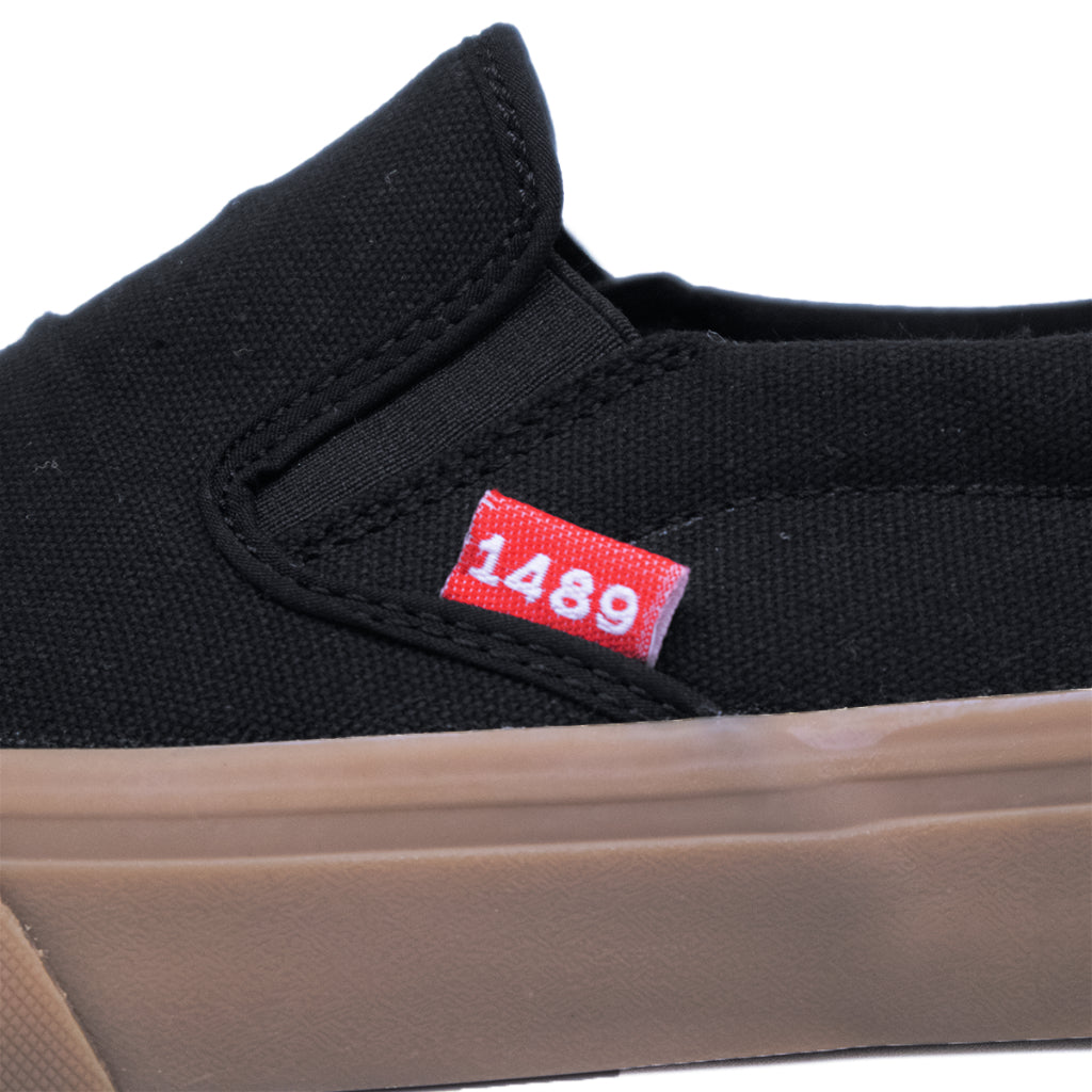 Slip On Black Gum